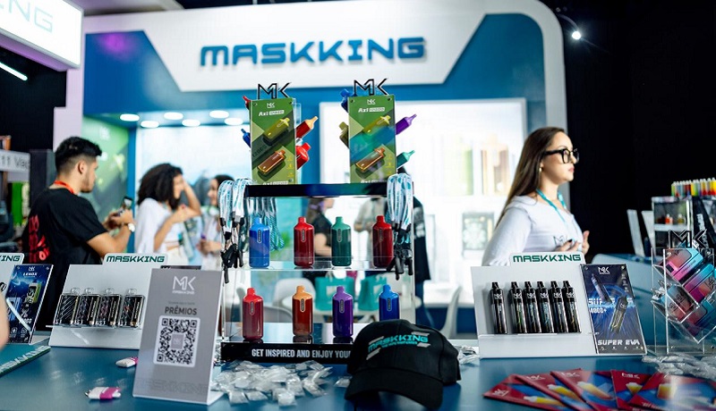 Maskking Apex Pro at World Vape Show.jpg