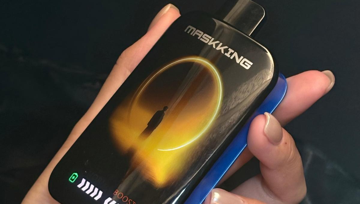 Maskking EXTRE 100K Review: First 100,000 Puff Vape with Long-Lasting, Smooth, and Stylish Appearance